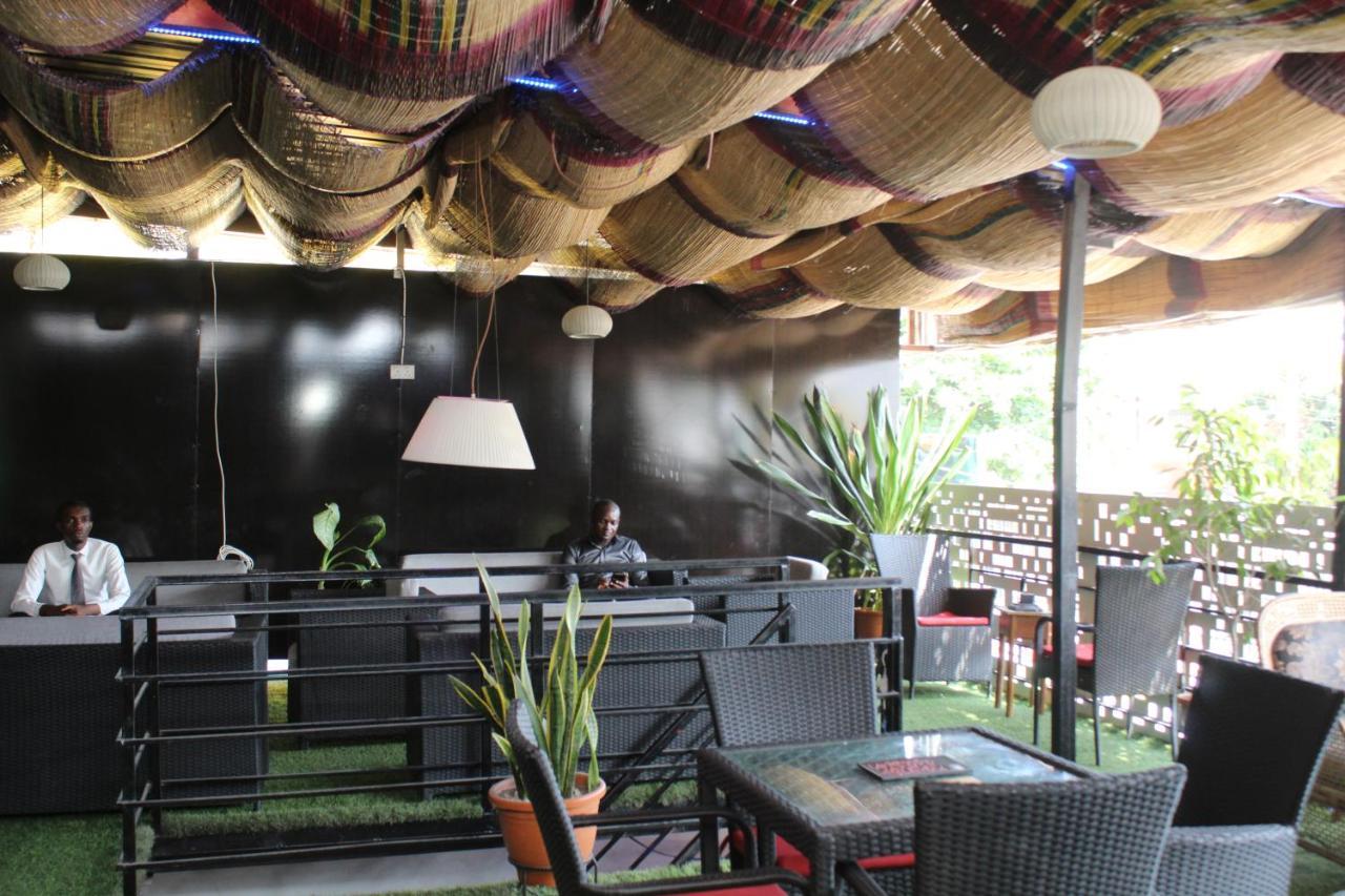 Blue Moon Hotels Victoria Island Lagos Exterior foto