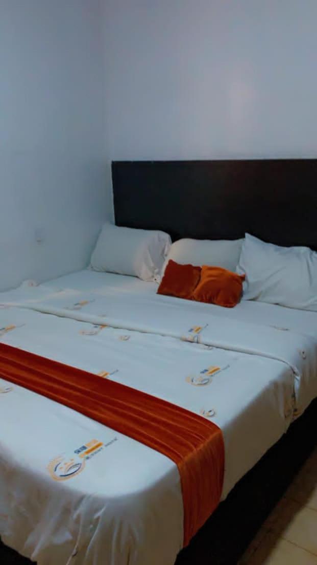 Blue Moon Hotels Victoria Island Lagos Exterior foto