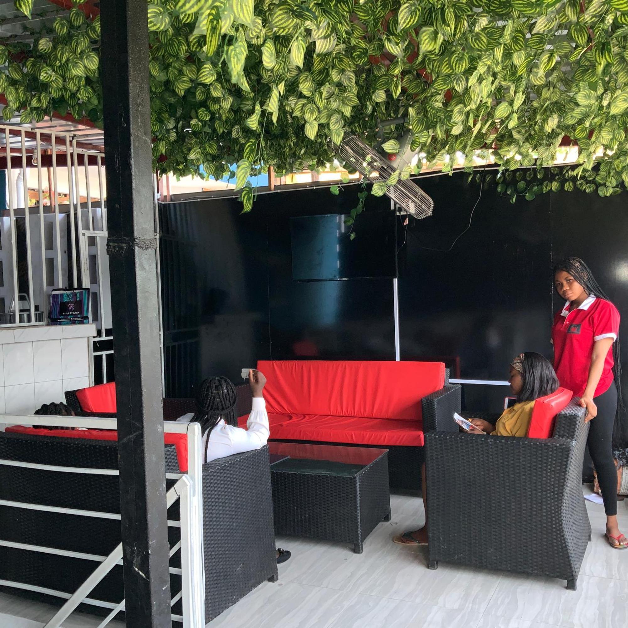 Blue Moon Hotels Victoria Island Lagos Exterior foto