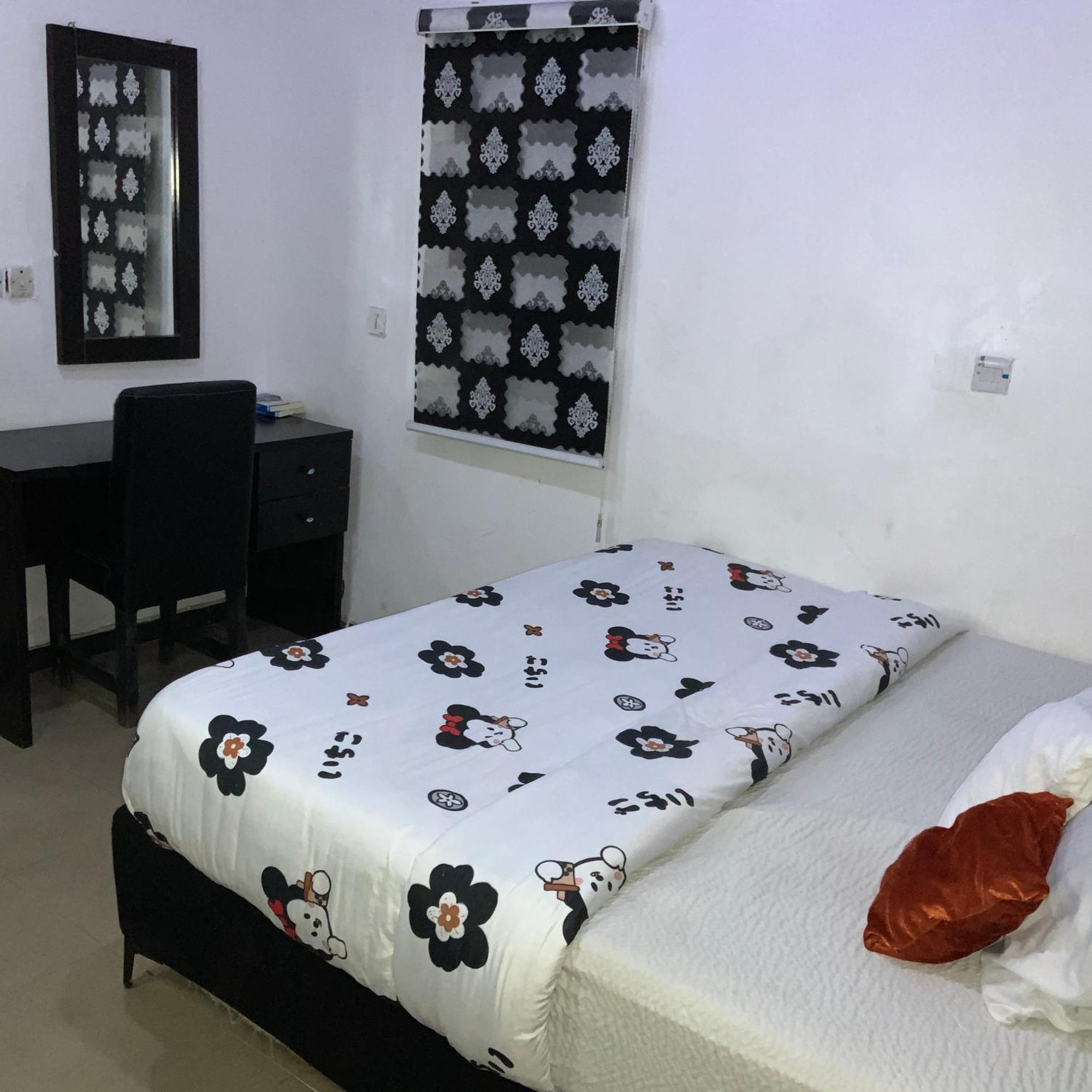 Blue Moon Hotels Victoria Island Lagos Exterior foto